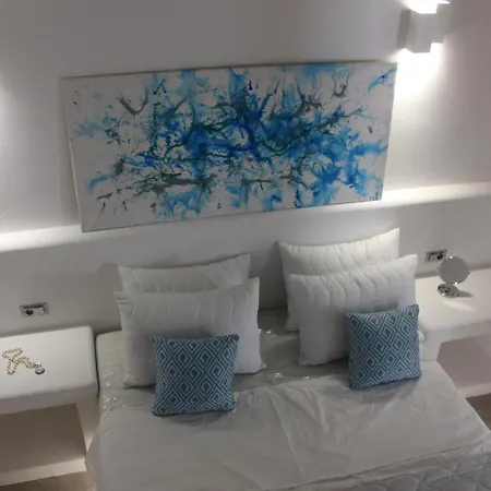 Ab Living Santorini Emporio (Santorini)
