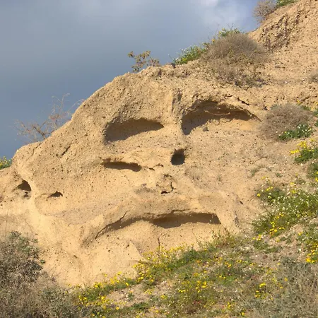 Ab Living Santorini Vila Emporio (Santorini)