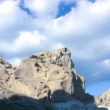 Ab Living Santorini Emporio (Santorini)