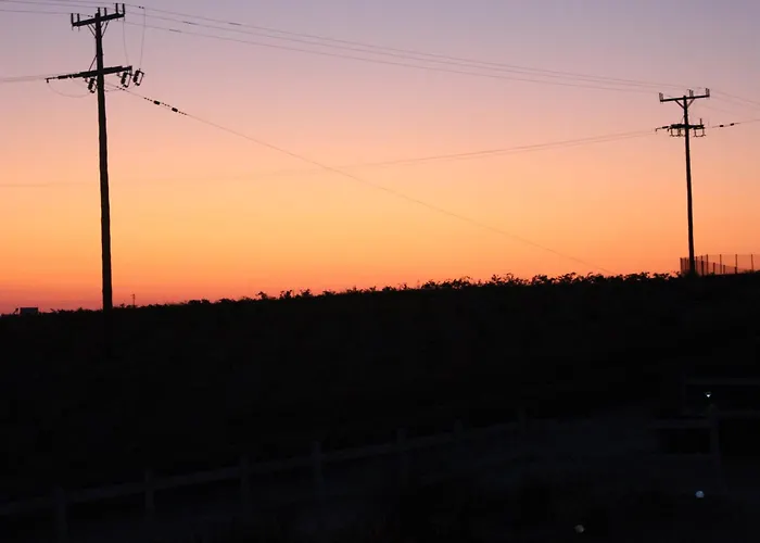 Ab Living Santorini Εμπορειό